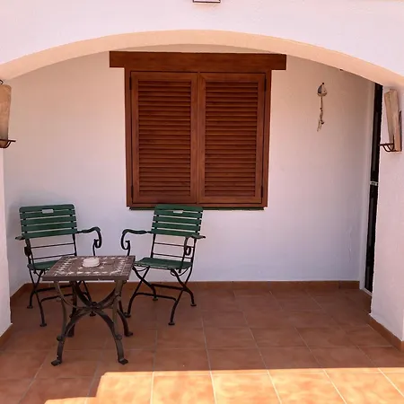 Appartement Costa Dorada With Shared Pool And Terrace Creixell